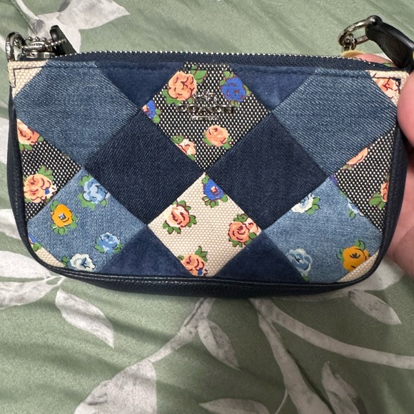 Handbag Couch Used - Picture 3 of 7